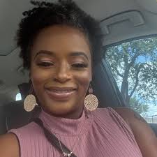 Where can I find a good and spicy seafood boil?