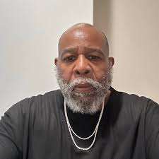 RISE AND SHINE ❤️ BEAUTIFUL..If I were there.... YOU'D ALREADY BE SMILING  AND KISSED 💋....🫶🌹❤️ Have a Blessed 🙏🏼 Day Babe ❤️