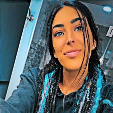 I finally have the smile I've always dreamed of…🥹🥳 AND it's all thanks to  @drgrayking and @jakebatemandds with @nashville_aesthetic_dentistry❤️ I've  been insecure about my smile since I was a kid but thanks