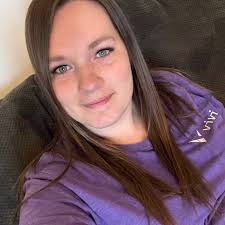 Hi! Has anyone in this group delivered their baby at either Layton ICH or  Holy Cross Davis hospital? My doctor only delivers at either of those and I  haven't heard the greatest