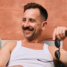 Sarah Ridgeway (@SarahCRidgeway)