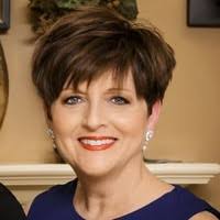 Terri Lemos's Instagram, Twitter & Facebook