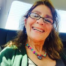 Anna Feick's Instagram, Twitter & Facebook