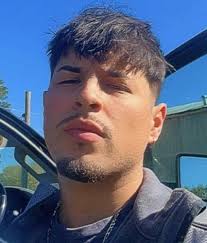 Search Daniel Gonzalez Obituaries and Funeral Services