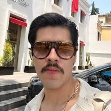 MonsterCas (@MonsterCas2)