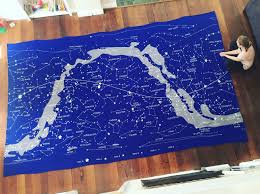 We craft puzzles that applaud art, encourage play and look beautiful in the home. A 1 000 Piece Lenticular Jigsaw Puzzle With Pieces That Change Color Depending On The Angle They Re Viewed From Geekologie