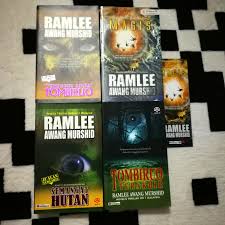 Penunggu rimba ialah sebuah filem aksi pengembaraan malaysia 2017 yang diarahkan oleh nasir jani dan seth larney, diadaptasi daripada novel yang diterbitkan pada 1998 dengan judul sama karya ramlee awang murshid. Novel Ramlee Awang Murshid Tombiruo Magis Books Stationery Books On Carousell