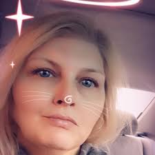 During my stand-up stint at Skankfest, I ran into comedian Kurt Metzger  backstage and was blown away by his wit, general insanity and knowledge of  conspiracy theories that I thought only I