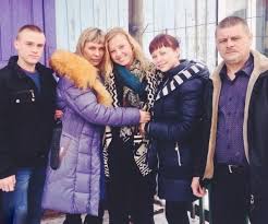 Select from premium jessica long swimmer of the highest quality. Jessica Long Meets Biological Parents In Russia Heartwarming Reunion