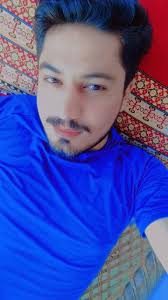 HELLO HANDSOME MAN BEAUTIFUL WOMAN IM NEW HERE FROM THIS GROUP.... FROM  PAKISTAN 🇵🇰