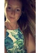 Lea Dolan's Instagram, Twitter & Facebook