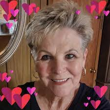 Doris Tilley's Instagram, Twitter & Facebook