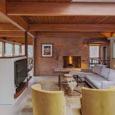 The gas fireplace is offset and because of that has never looked right to me. 75 Beautiful Mid Century Modern Living Room With A Brick Fireplace Pictures Ideas June 2021 Houzz