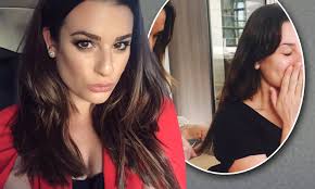Short hair can be styled quickly and easily in 10 minutes or less. Lea Michele Reveals New Haircut On Twitter Adding The Caption Short Hair Don T Care Daily Mail Online