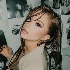 Jillian Steele: музыка, видео, статистика и фотографии