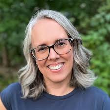 This Field Trip Stinks!: Scharnhorst, Becky, Patton, Julia: 9780593403334:  Amazon.com: Books