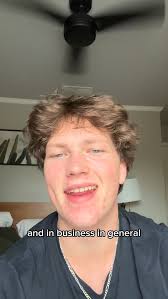 What's worse an e pimp or this 🤣🤣🤣 #entrepreneur #onlinebusiness