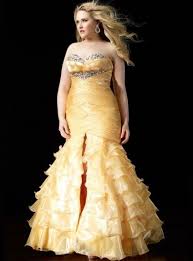 Realizziamo abiti da sposa mozzafiato per spose alla moda come te. Abiti Da Sera Lunghi Economici Taglie Forti 9781bb