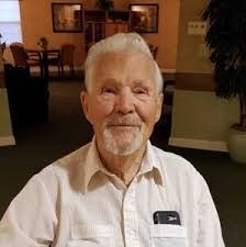 Amanda Kibbe's Instagram, Twitter & Facebook