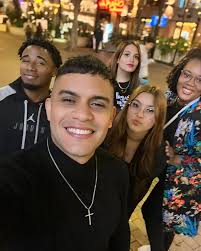 Gracias Dios por que siempre estás a mi lado, me amas como soy y me llenas  de tu favor #jesus #music #cantante #cantante #amor @virtuddcoficial desde  años amo esta canción