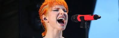 Hayley Williams' Teeth Transformation: Before and After