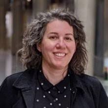 Kat Carson's Instagram, Twitter & Facebook