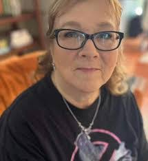 Barbara Gresko's Instagram, Twitter & Facebook