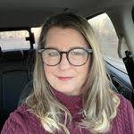 Lauri Bryan's Instagram, Twitter & Facebook