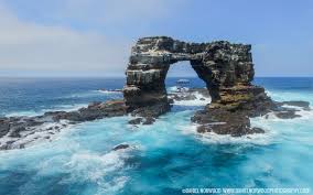 Diese touristen erlebten ein spektakel: Breaking News Darwin S Arch Collapses Scuba Diver Life