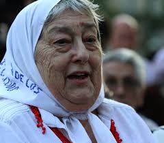 Hebe pastor de bonafini (born december 4, 1928) is an argentine activist, one of the founders of the association of the mothers of the plaza de mayo,1 an organization of argentine mothers whose children were disappeared during the dirty war.234 1 life and times 2 awards 3 references 4 external links born hebe maría pastor in ensenada, buenos aires province, she was raised in nearby la plata. Hebe De Bonafini Sobre La Falsa Noticia De Su Muerte Les Tengo Lastima A Los Que Hicieron Eso Entrevista Con La Titular De La Asociacion Madres De Plaza De Mayo Pagina12