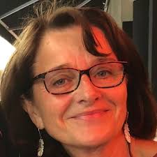 Karin Ernst's Instagram, Twitter & Facebook