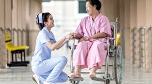Retenue pour le concours d'aide soignante.l'offre a domicile de services de soins et d'aide 50. Aides Soignants Des Professionnels A La Recherche De Reconnaissance Emploipublic