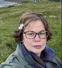 Julia Boyd, Editor-in-Chief