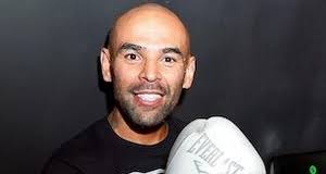 DZIADEK LUIS COLLAZO PRZEGRAŁ I ZAKOŃCZYŁ KARIERĘ