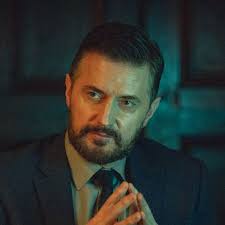 Missing You's Richard Armitage shares the brilliant advice writer Harlan  Coben gave him: bit.ly/404ezXi