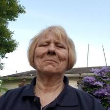 Lynn Bartz (@LynnBartz4)