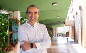 91 885 4431/00/5500 (conserjería) correo electrónico: Juan Antonio Perles Reelegido Decano De La Facultad De Filosofia Y Letras De La Universidad De Malaga Diario Sur