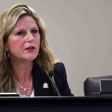 Tammy Batson's Instagram, Twitter & Facebook