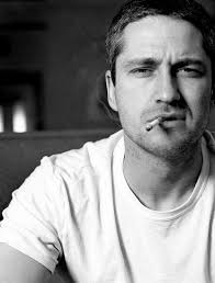 Who's the most handsome man between Gerard Butler and Jason Momoa