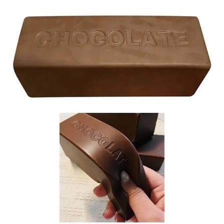 What's your favorite type of chocolate? Ours is SQUISHY 😍🤎 #squishy # chocolate #squishies #easter #trending