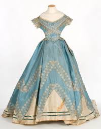 By the 1860s, it was worn only in the evening. Evening Dress 1860s Imatex Historical Dresses 1800s Fashion Vintage Gowns