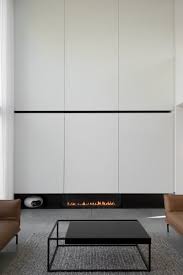 5 Fantastic Tricks Minimalist Decor Rustic Spaces Minimalist Home With Kids Storage Minim Minimalist House Design Minimalist Home Furniture Contemporary House