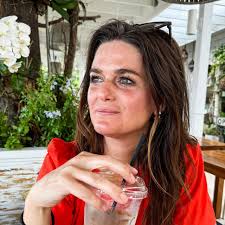 Hannah Katherine, Artist (@hannah.katherine.art) • Threads, Say more