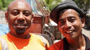 Kisah Haru Tukang Sampah Indonesia Yang Mendunia