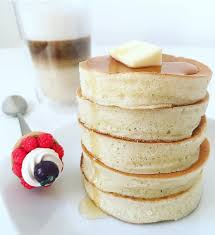 Voici Mes Fluffy Pancakes Ou Pancakes Japonais C Est Beaucoup Plus Leger Et Aerien Que Les Pancakes Traditionnels C Est Delicieux