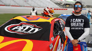 Wages for truck drivers have taken their share of hits over the years, but a labor shortage may be poised to change that. Noose Found In Bubba Wallace S Stall At Talladega He Recently Urged Nascar To Ban The Confederate Flag Marketwatch