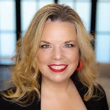 Echo Cook's Instagram, Twitter & Facebook