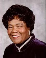 Alyce Elliott's Instagram, Twitter & Facebook