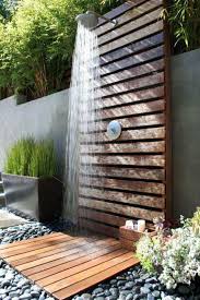 Von Wegen Regen Wir Duschen Unter Freiem Himmel Hinterhof Pool Wohnung Balkon Garten Garten Und Outdoor