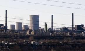 Pentru opinia publică din românia, numele lui lakshmi mittal este asociat cu scandalul preluării combinatului sidex galaţi, pe criterii preferenţiale. Arcelormittal Mutare Pe PiaÅ£a SiderurgicÄƒ Din Romania